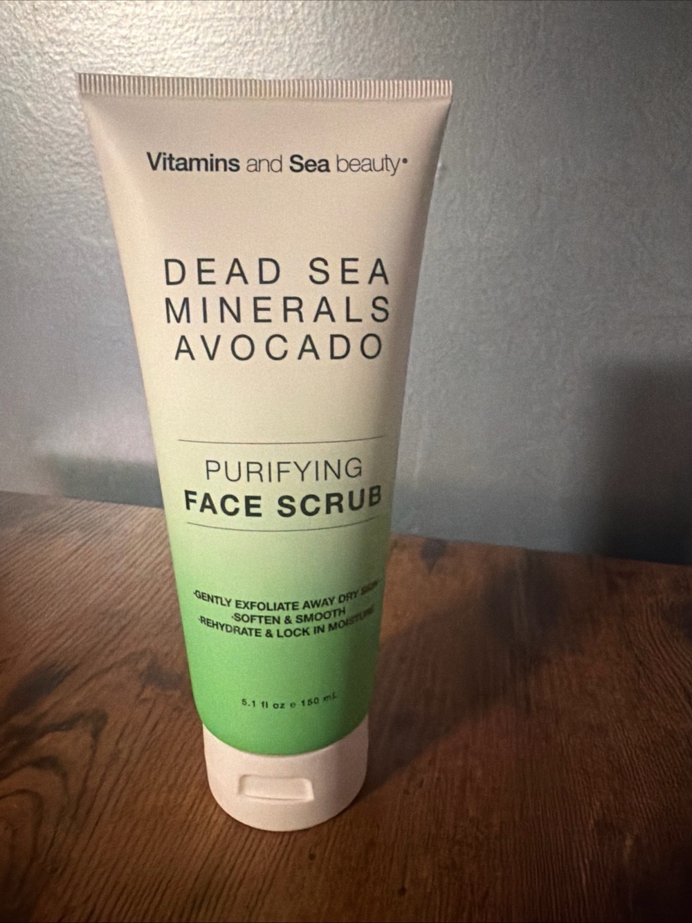 Vitamins & Sea Beauty — Dead Sea Minerals Avocado Purifying Face Scrub-5.1 fl oz
